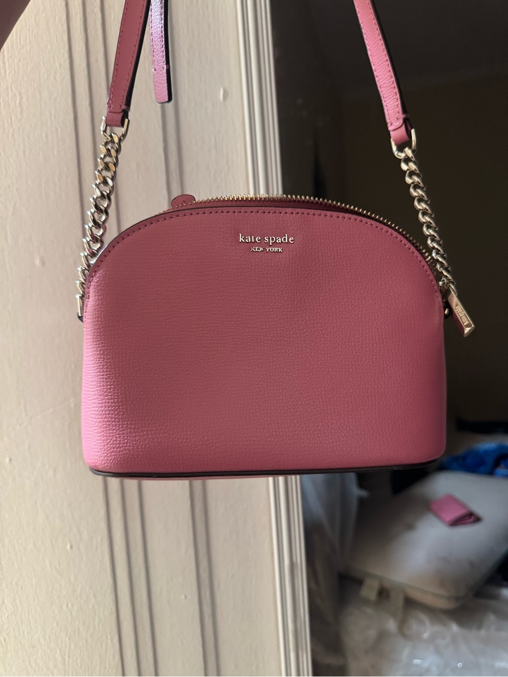 kate spade pink leather dome crossbody with gold chain